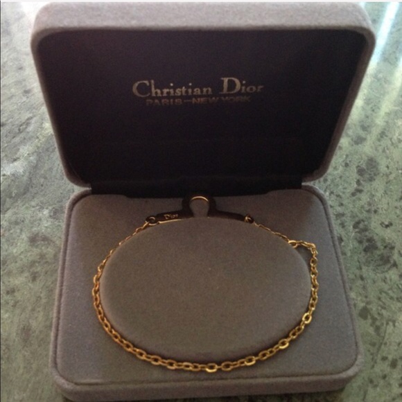 Authentic Vintage Dior gold tie chain with box - Picture 1 of 3